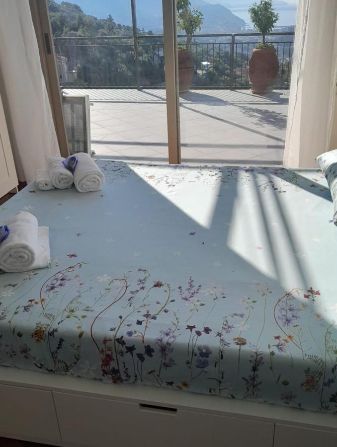 La Terrazza Sul Golfo Apartment ราปาลโล ภายนอก รูปภาพ